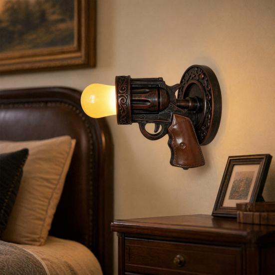 Vintage Wall Sconce Light, Resin Pistol Shaped Statue Night Light, Decorative Indoor Wall Mount Lamp for Bedroom Bedside Living Room Hallway,