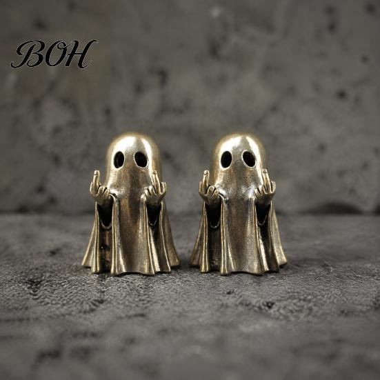 Halloween Theme Metal Figurine Ghost Brass Figurine, Funny Middle Finger Ornament for Creative Gift Friends Table Shelf Mantel Display Home
