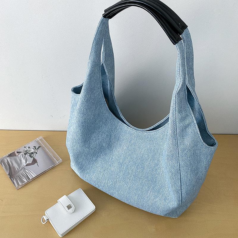 

New Korean Dongdaemun Fashion and Simple One Shoulder Commuter Style Tote Bag Large Capacity Women s Handheld Cowboy Bag светло-синий