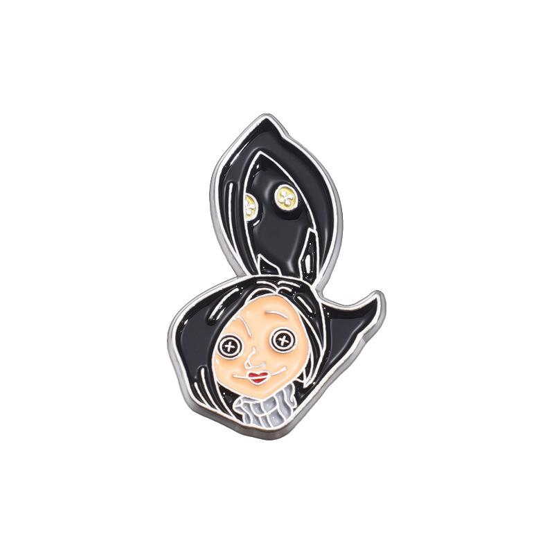 Fun Creative And Cartoon Character Brooch With Keychain Necklace In Durable Alloy Style