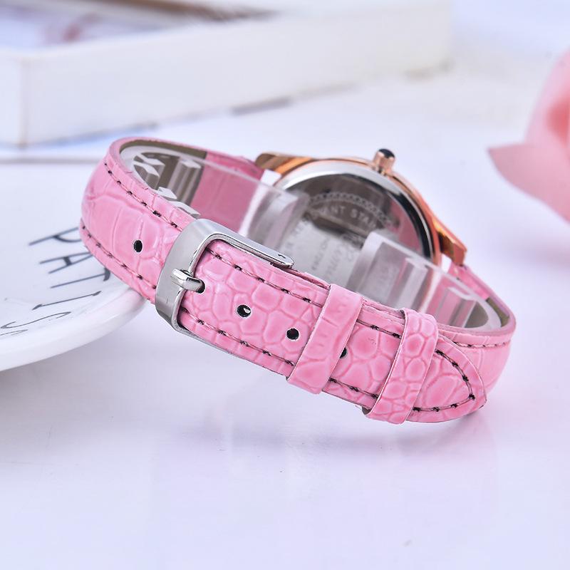 Supply, Korean Classic Fashion Luminous Light Is Not Waterproof, Diamond-Encrusted Belt, Fashion Quartz Watch, Gift Watch, And More