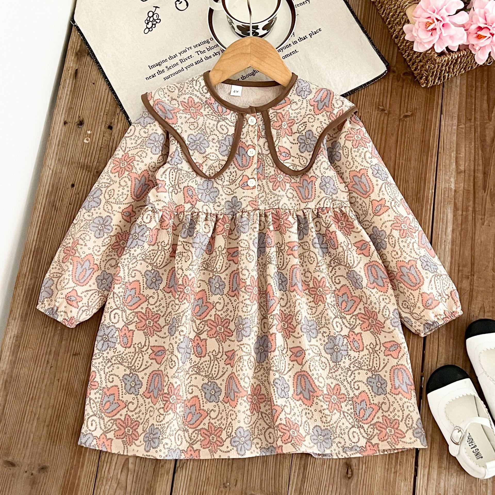 

Spring Autumn Little Girls Korean Style Princess Dress with Doll Collar and Flare Sleeves 2-3 Years