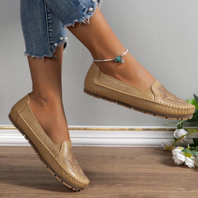 Large Size Laser Stitching Retro Women's Loafers Flat Shoes Comfortable Walking Korean Version Fashion Retro Style