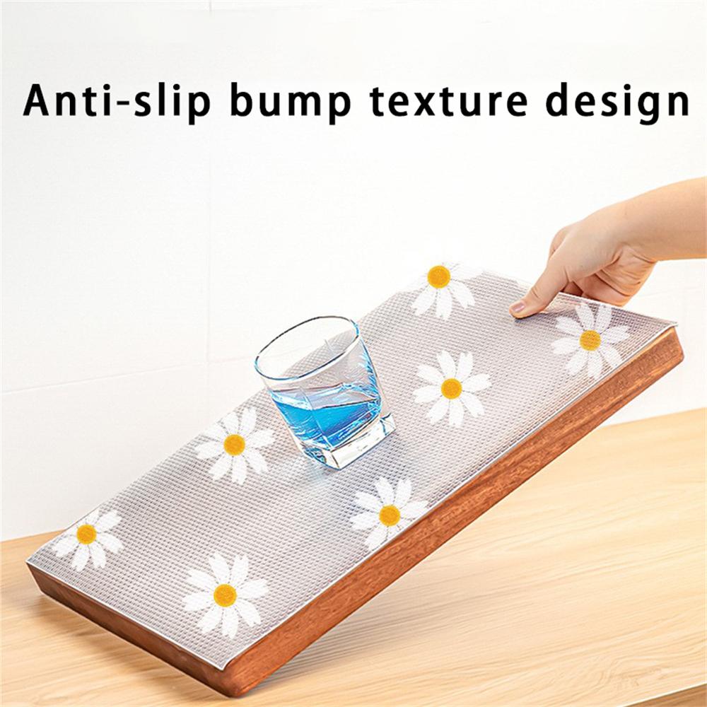 1 Roll Daisy Shelf Liner Kitchen Cabinet EVA Waterproof Refrigerator Mat Drawer Mat Oil and Dustproof Non-Adhesive Drawer Liner