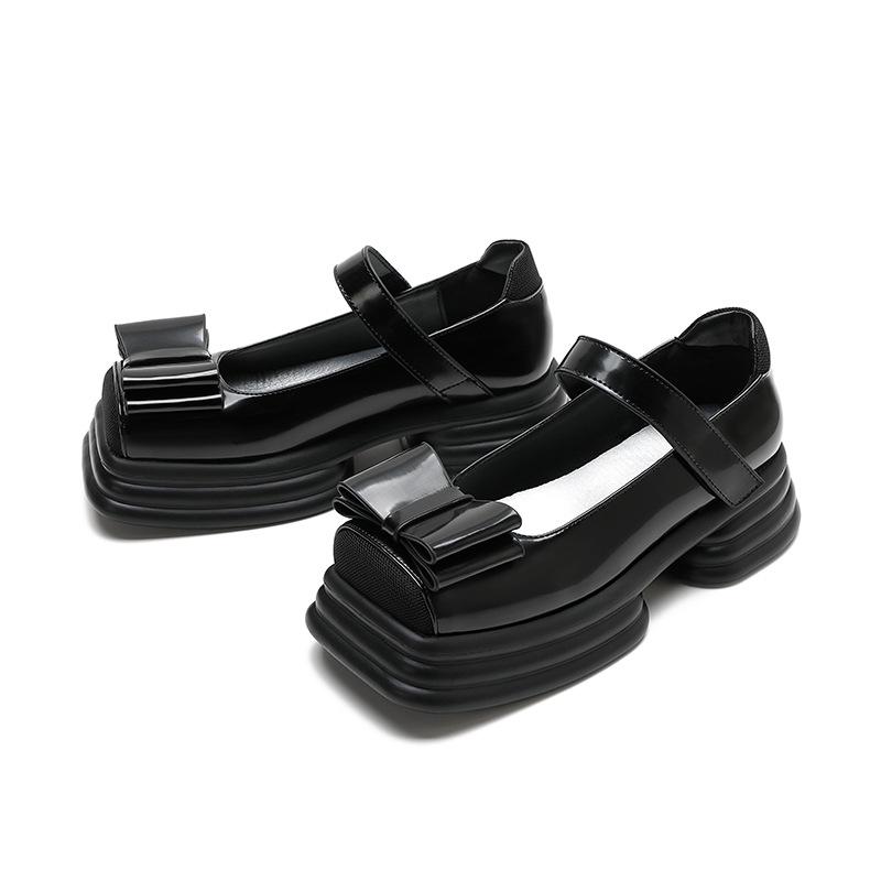 Mary Jane Schuhe mit japanischer Schleife für den Sommer, Damen, neue Retro-JK-Schuhe, weiche Schwester, Biskuitkuchen, dicke Unterseite, quadratischer Kopf, kleine Schuhe