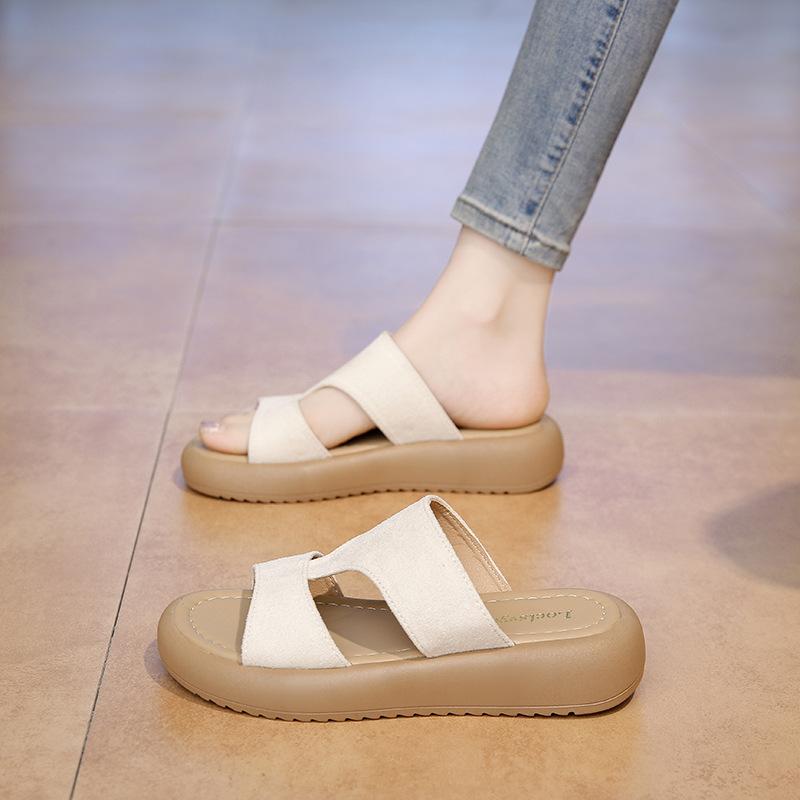 2025 Summer New Soft Leather Thick-soled Non-slip Comfortable Cool Slippers Women Wear Retro Versatile Soft-soled Beach Shoes