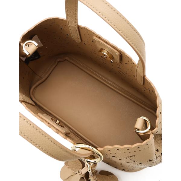 DakS Beige Cowhide Flower Punching Tote Bag S Dcba6e575i2