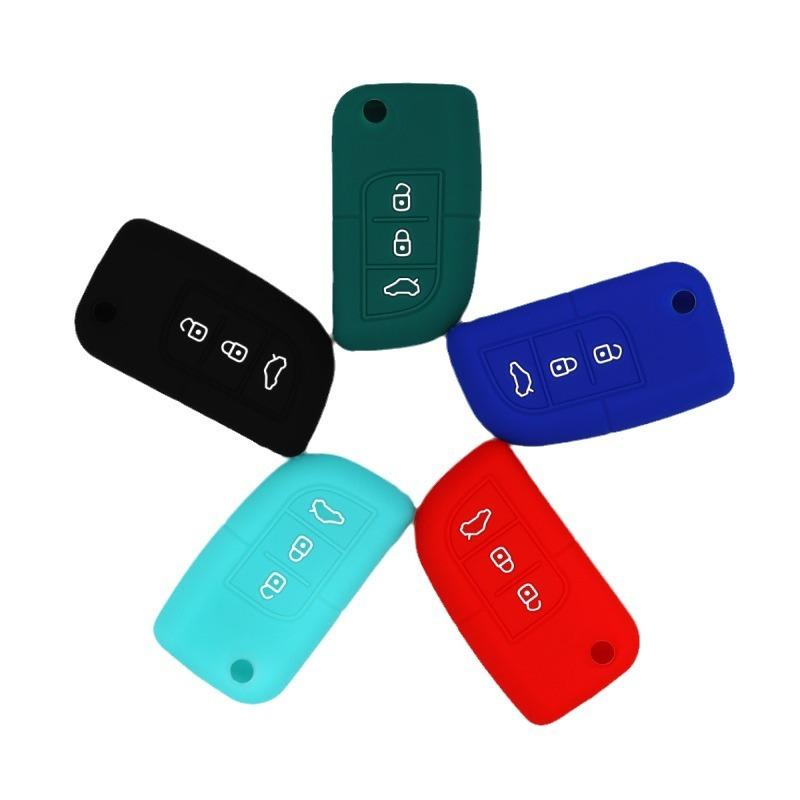 Suitable for Changan Automobile V5CX20CX30 Yuexiang V3 Zhixiang Ouliwei X6 folding key silicone protective case bag