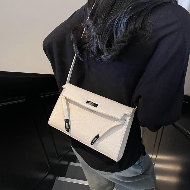 Ny mote minimalistisk lett luksus lås temperament skulder crossbody trendy dameveske