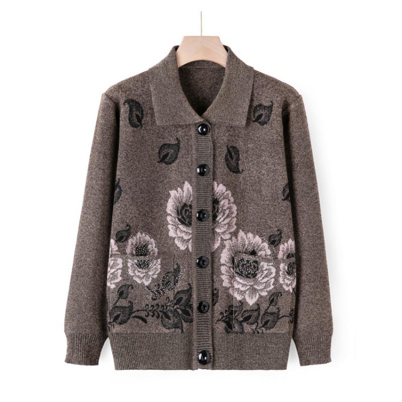 Middle-aged elderly sweater cardigan female mother wear autumn clothes old lady knitted sweater jacket grandma autumn clothes