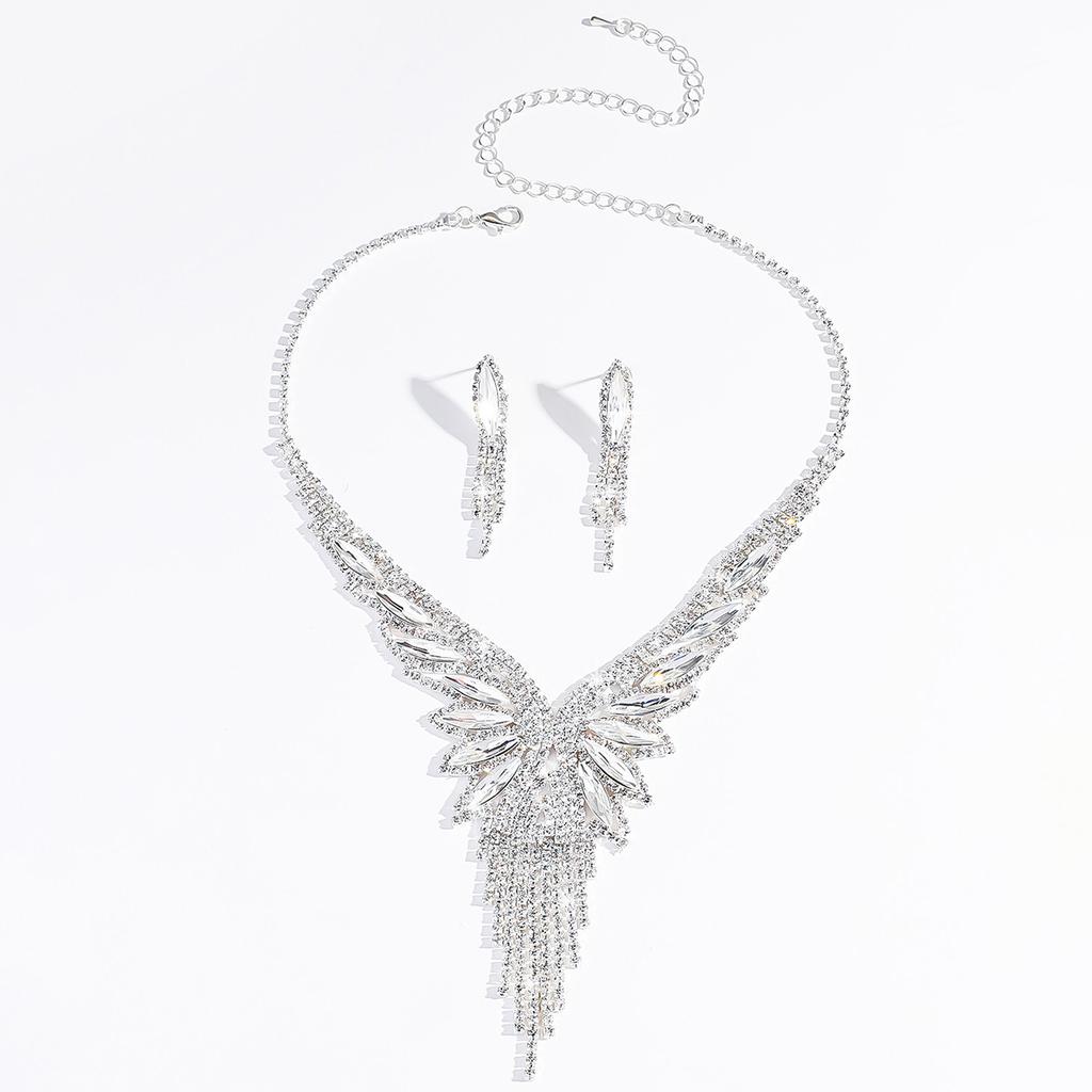 3-teiliges Damenmode Kupfer eingelegter Diamant Klaue Kette Geometrische Quaste Halskette Ohrringe Zirkon Set Hochzeitsfeier Festival Geschenk