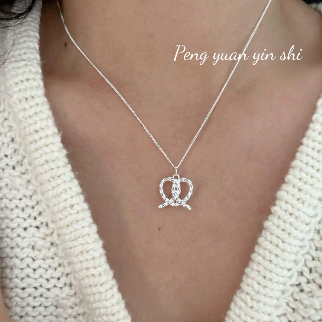 Su Chuang S925 Sterling Silver Twisted Rope Heart Necklace for Women - Elegant Sweet Design, High-End Collarbone Chain.