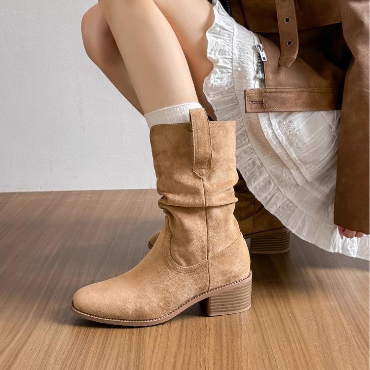 Leather version! Western pleated short boots women's pile boots retro British style small man inner height increase medium tube Martin boots