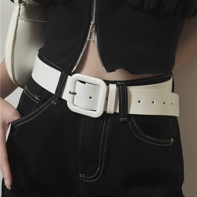 White Dress Elegant With Unique Belt Decoration In Simple Modern Style Women For