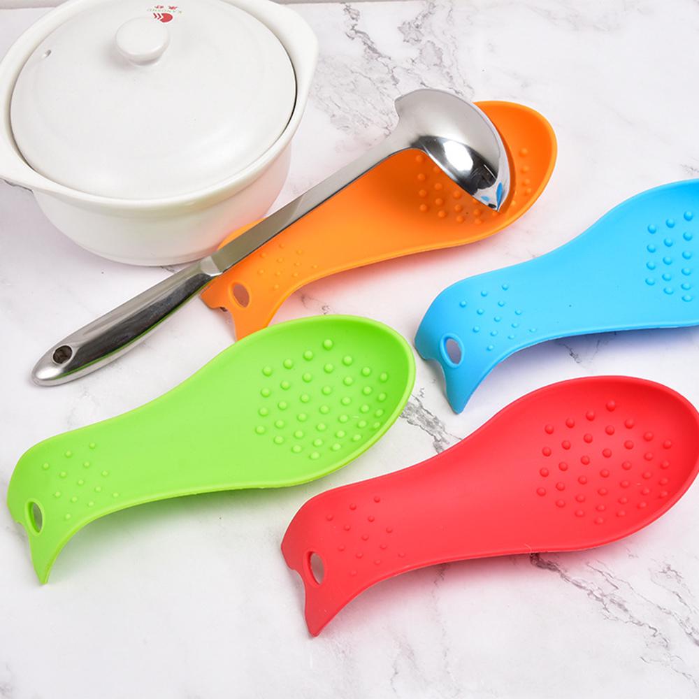 Winkee Rocks - Support Pour Cuillère De Cuisine Rock Hand I Repose-cuillère Rock En Silicone I Spatule, Support Cuillère Et Support De Couvercle Pour Votre Cuisine En Un Seul