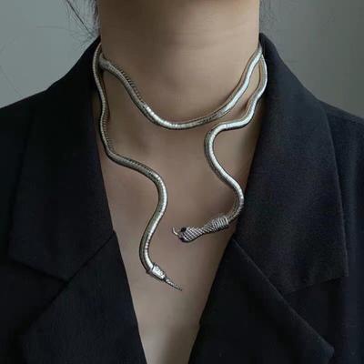 Lady Snake Necklace Bendable Serpent Shape Bland Style Luster Alloy Egyptian Symbol Protection