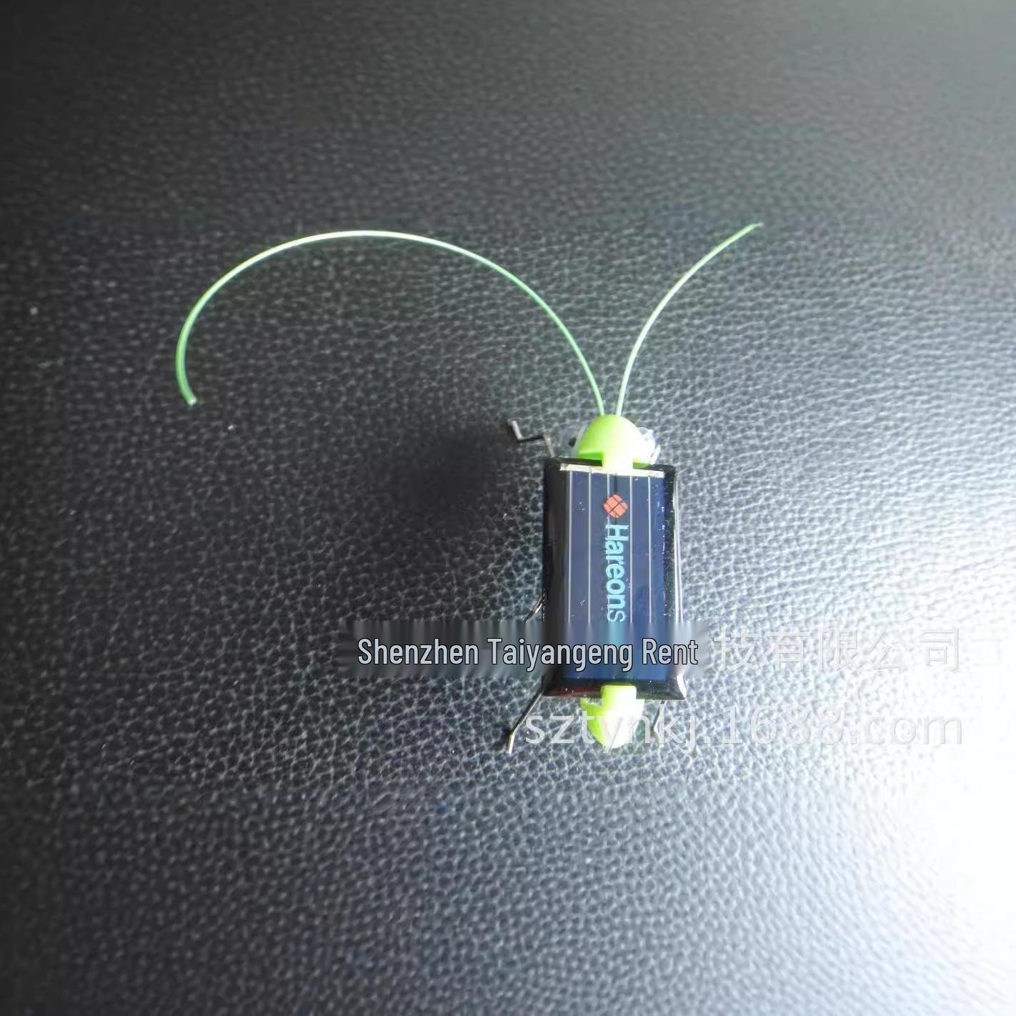 New Solar Grasshopper Model зелёный