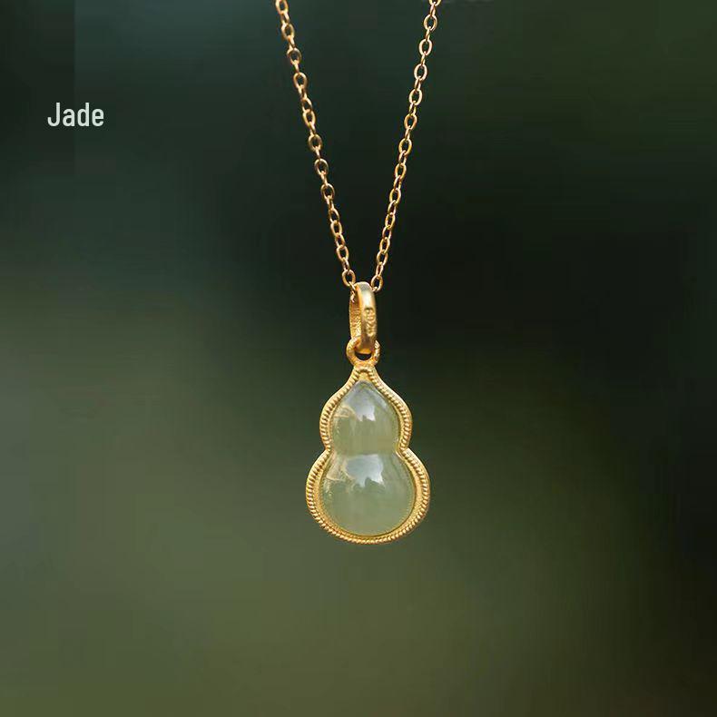 2024 Green Jade Gourd Necklace: Luxury Retro Clavicle Chain for Women - Fortune & Prosperity Gift