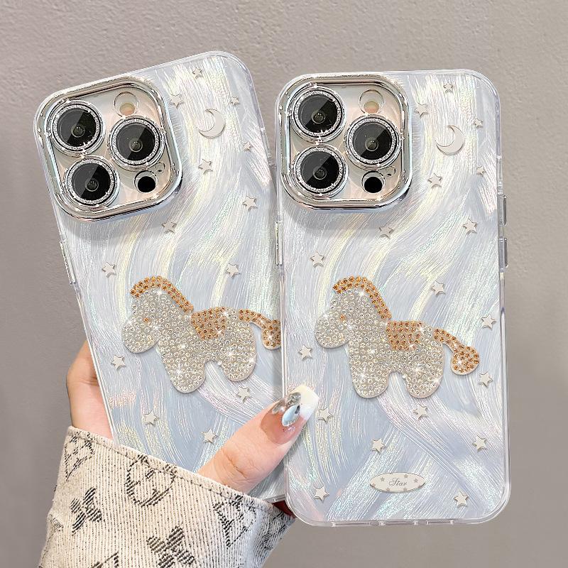 The flash diamond pony bracelet is suitable for Apple 17 feather yarn mobile phone case iphone15promax high value 16 new women's models.