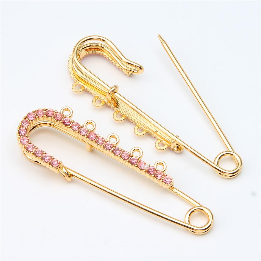 Classic inlaid high-grade CZ rhinestone charm pin female models long brooch delicate jewelry hundred matching fashion style