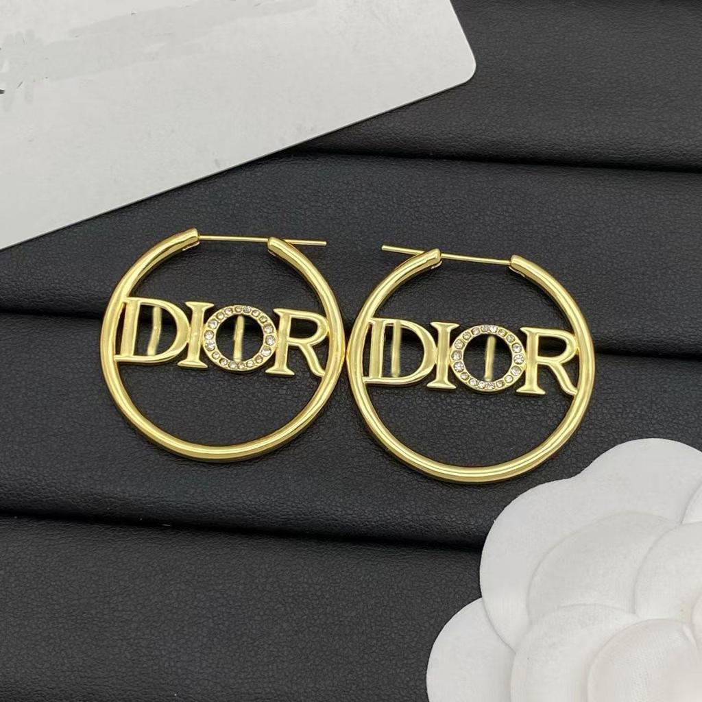 D Family Rhinestone Earrings: Classic Design with Pearls, Silver Needles, and a Touch of Luxury