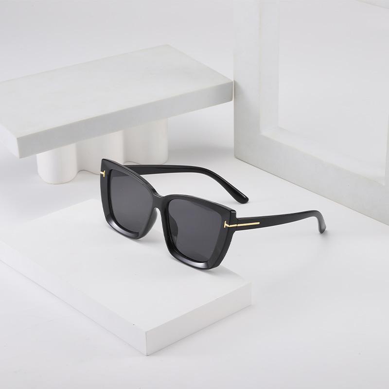 Retro Módní Kočičí Oči Sluneční Brýle Dámské Pánské Vintage Sexy Luxusní Značka Designér Sluneční Brýle Cestování Pláž Dáma Pán Brýle UV400