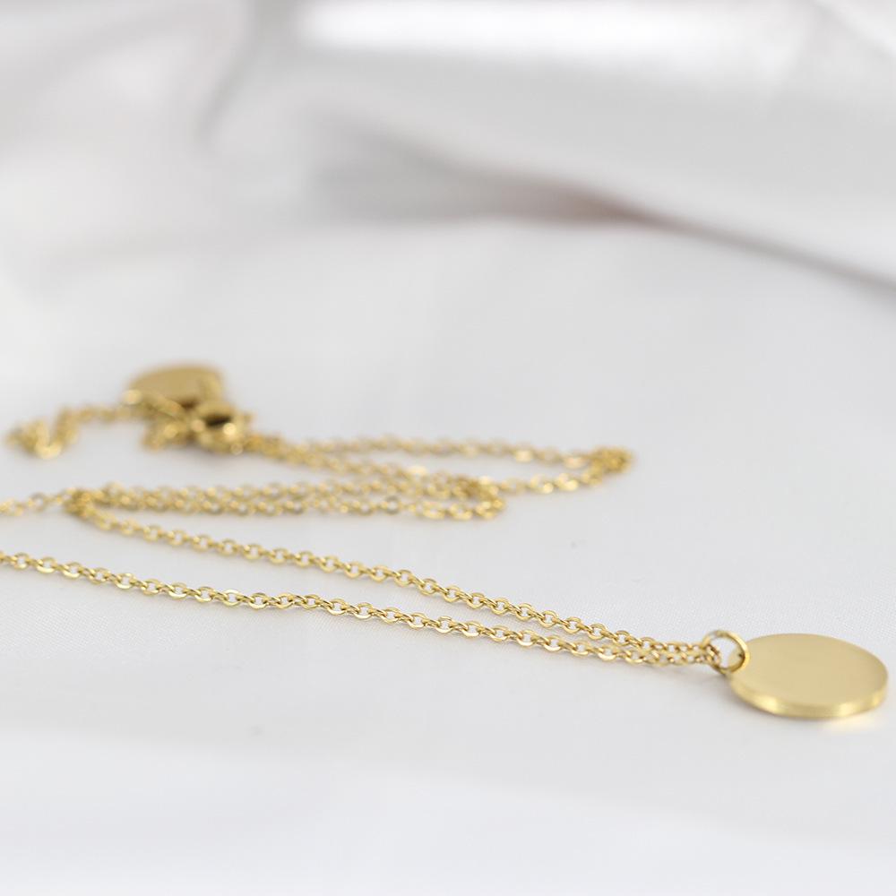 18K Gold Smooth Round Pendant Necklace - Versatile Fashion Design, Customizable with Laser Logo.