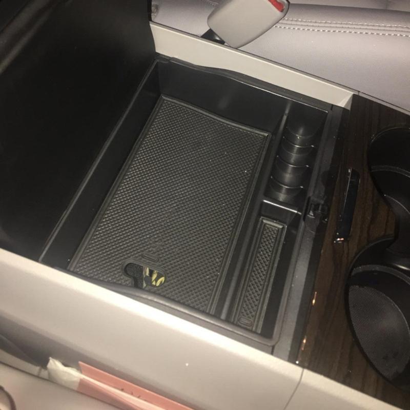 Strong ABS Plastic Armrest Storage Box with Multiple Compartments Designed Specifically for Japanese Vehicle 2015-2022