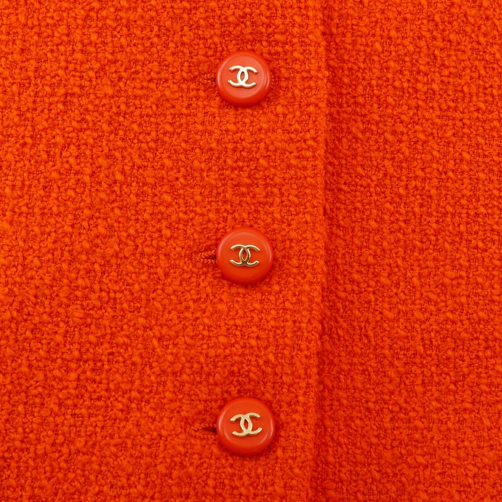 CHANEL Dresses and jackets setup P05827V04371 95P Orange tweed Women Used