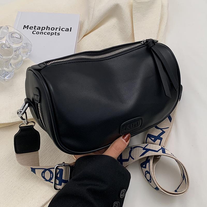 

Женская сумка через плечо, новый тренд, широкий плечевой ремень, сумки через плечо, модная текстура, универсальная женская сумка-мессенджер, подушка