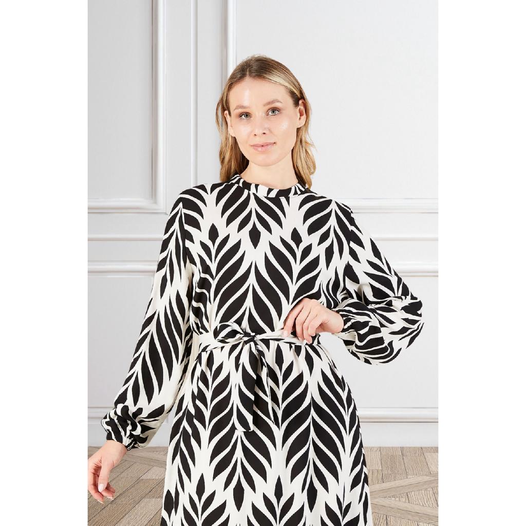 Women's Magnificent Collar Plus Size Dress Hijab Viscose Fabric Pleated And Pleated Dress