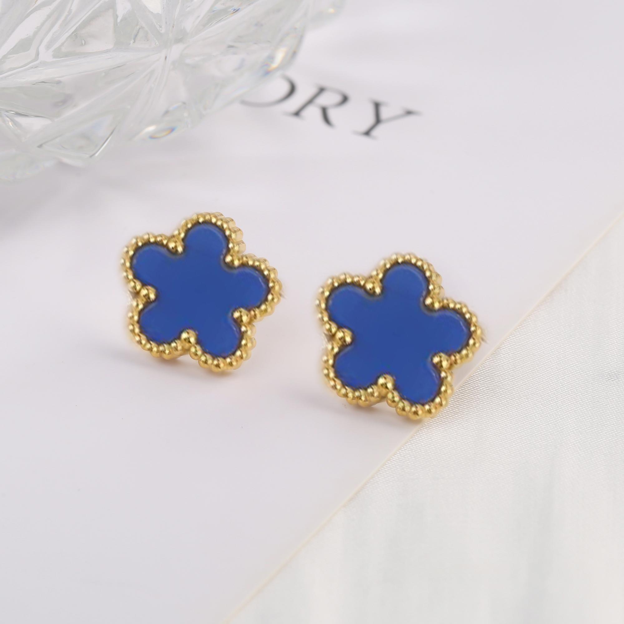 

Hot Sale Stainless Steel Laser Five Leaf Flower Petal Adjustable Clover Bracelet Classic for Woman Girl Brand Zircon Party Gift