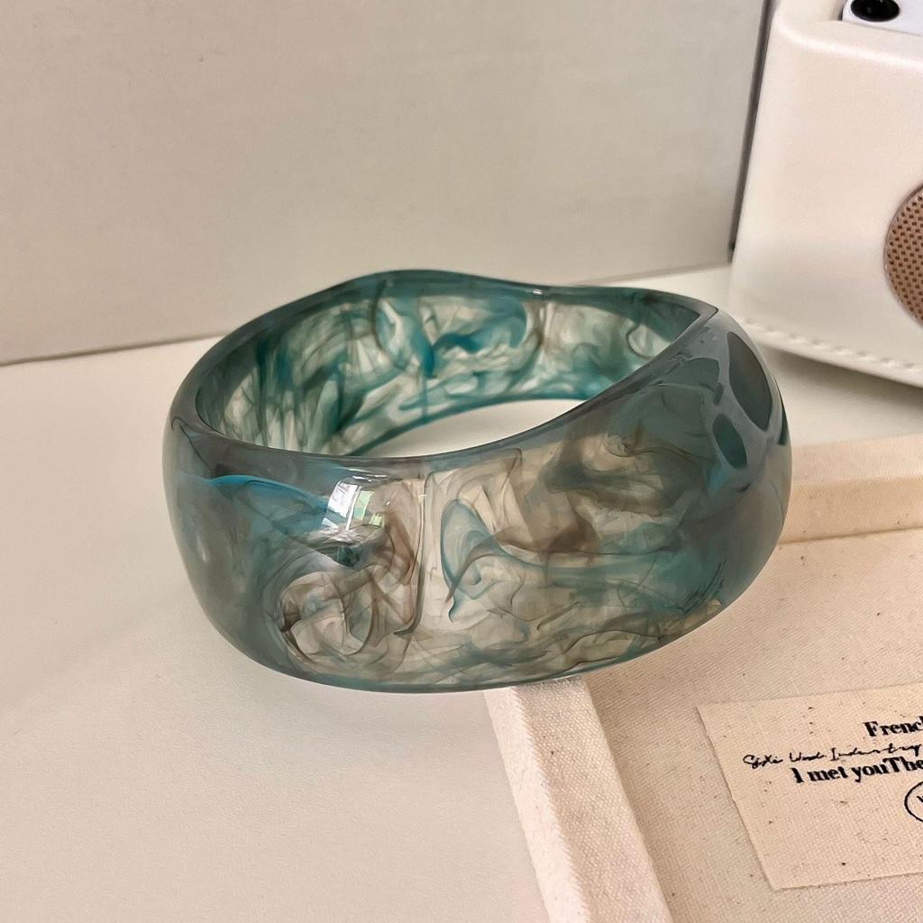 Translucent Cyan Ombre Acrylic Bangle: Geometric Niche Acetate Bracelet