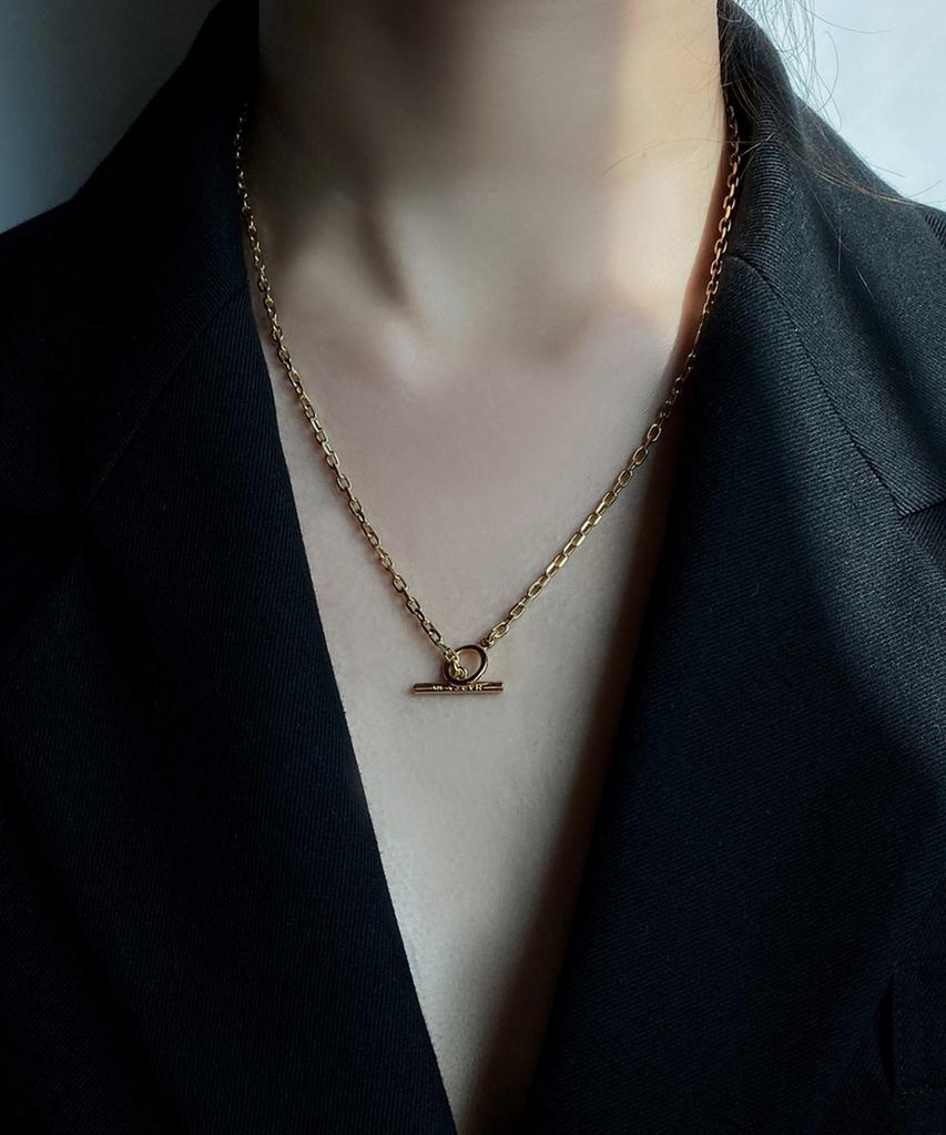 Marta Toggle Chain NecklaceGold