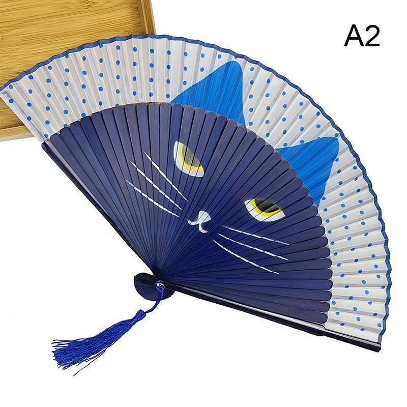 

1 шт., бамбуковый складной веер с рисунком кошки для женщин, милый мультяшный веер с изображением кошки, кимоно, халат, веер, украшения для рук