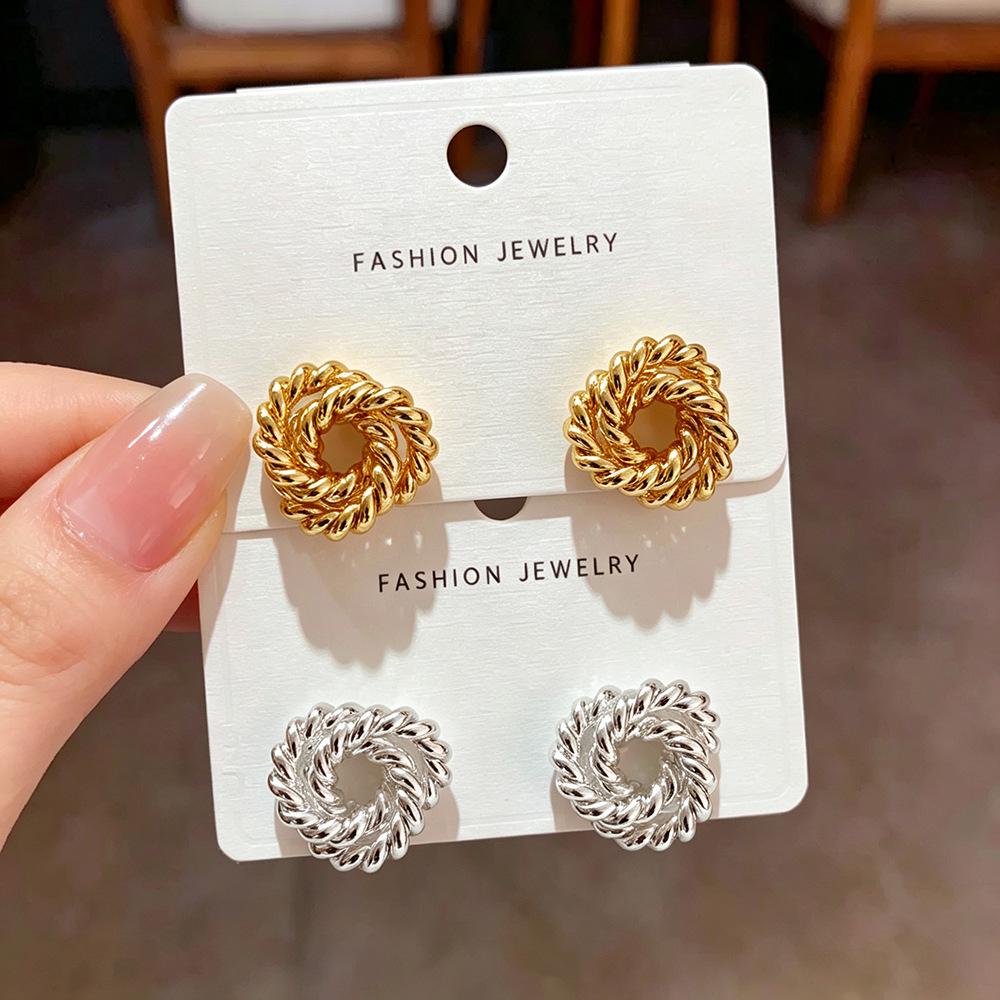 Elegant Silver Twist Earrings: Japanese-Korean Style for Women