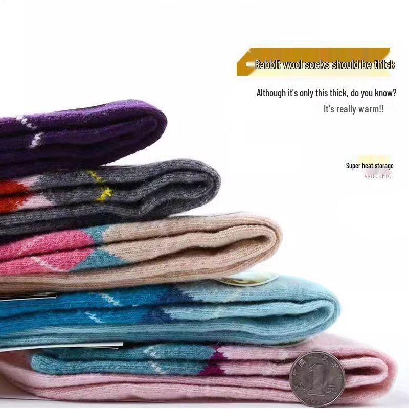 Langsha Women's Thickened Mid-Calf Rabbit Wool Plaid Socks for Autumn and Winter.