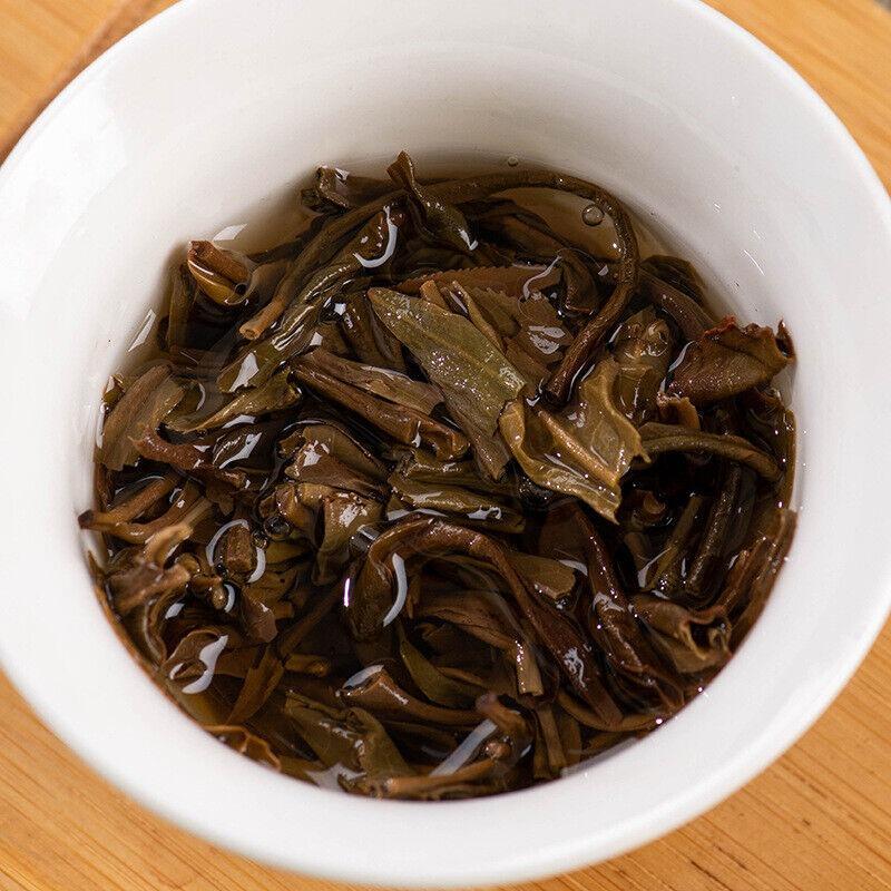 357 g Yunnan Pu'er Tea Cake Yiwu Raw Tea Pevně ​​lisovaný Pu'er Tea Cake