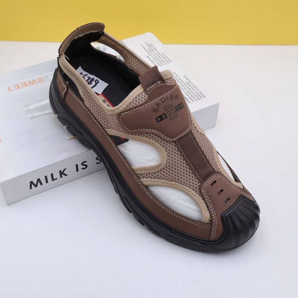 

[Men s Outdoor Net Sandals] Men s Summer Breathable and Comfortable Korean Version Comfortable Versatile Flying Weaving Running Shoes Net Shoes 44