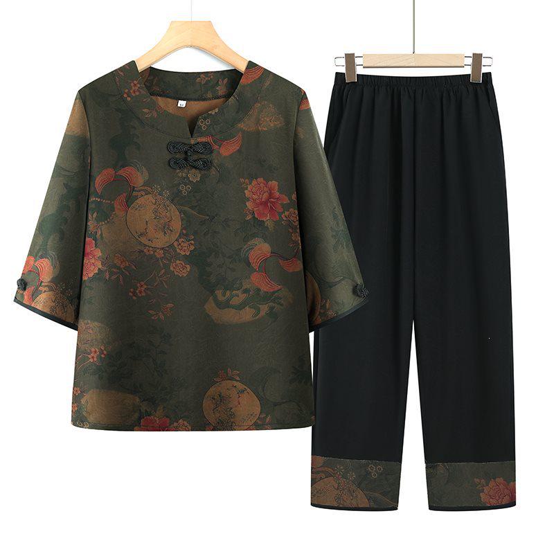 

Mom s Chinese-Style Summer Outfit: Short-Sleeve Wide-Leg Pants & Three-Quarter Sleeve Top for Middle-Aged and Elderly Women. 2XL (105-120 kg)