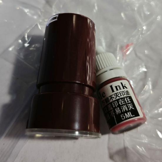 Golf Ball Stamp Self-Inking Golf Ball Stamper Fast-Drying Ball Marking Tool Customize Your Golf Balls Accessory for Golfers