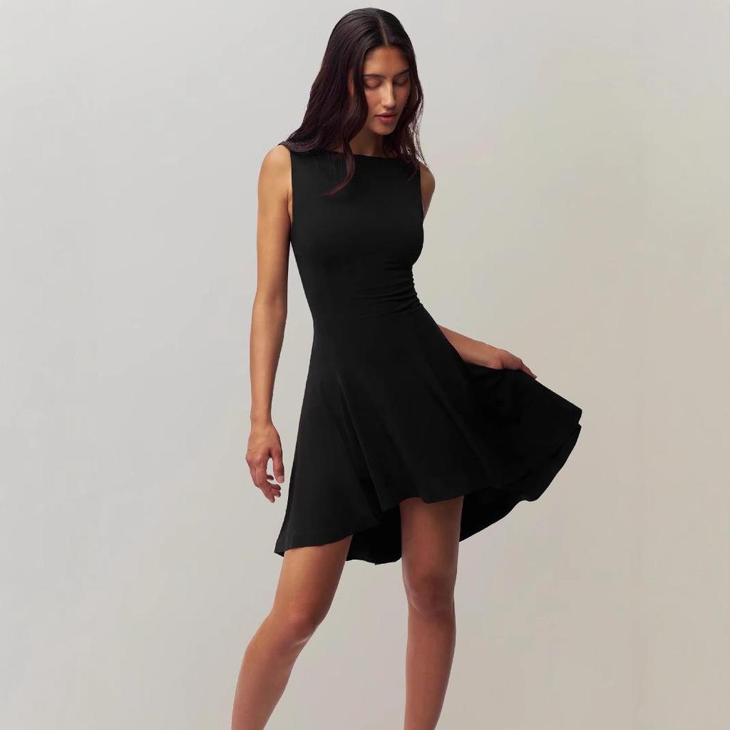 2025 Slim Fit One-Shoulder Sleeveless Dress – Solid Color, Waist-Cinched, Slimming Design