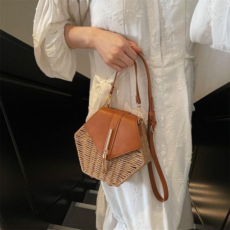 

Hexagonal Straw Woven Bag Fashionable All-matching Shoulder Textured Polygonal Women s хакі