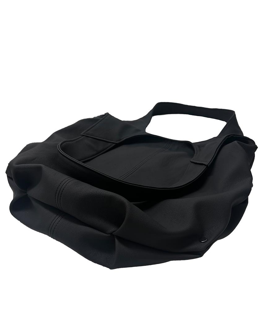 Echra Lowen Tote Bag [Matte Black]