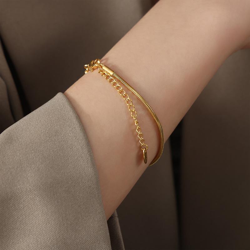 18K Gold Titanium Steel Versatile Bracelet for Women - Non-fading, Sweet Girl Chain