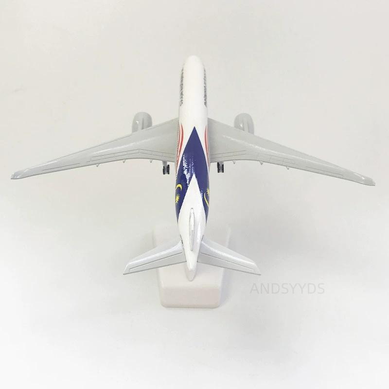 Aviation Malaysia Airways 1/400 Scale A350 Diecast Alloy Airplane With Base and Wheels Model Home Collection Hobby Gift Plane
