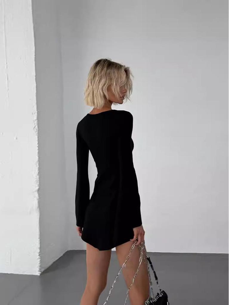 2025 Europeisk & Amerikansk Damhöst-/Vintermode: Rundhals Långärmad Sexig Slimmande Kort Klänning