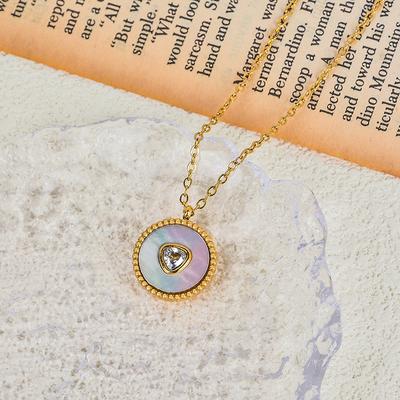 Titanium Titanium Steel White Shell Velvet Inlaid Clavicle Chain