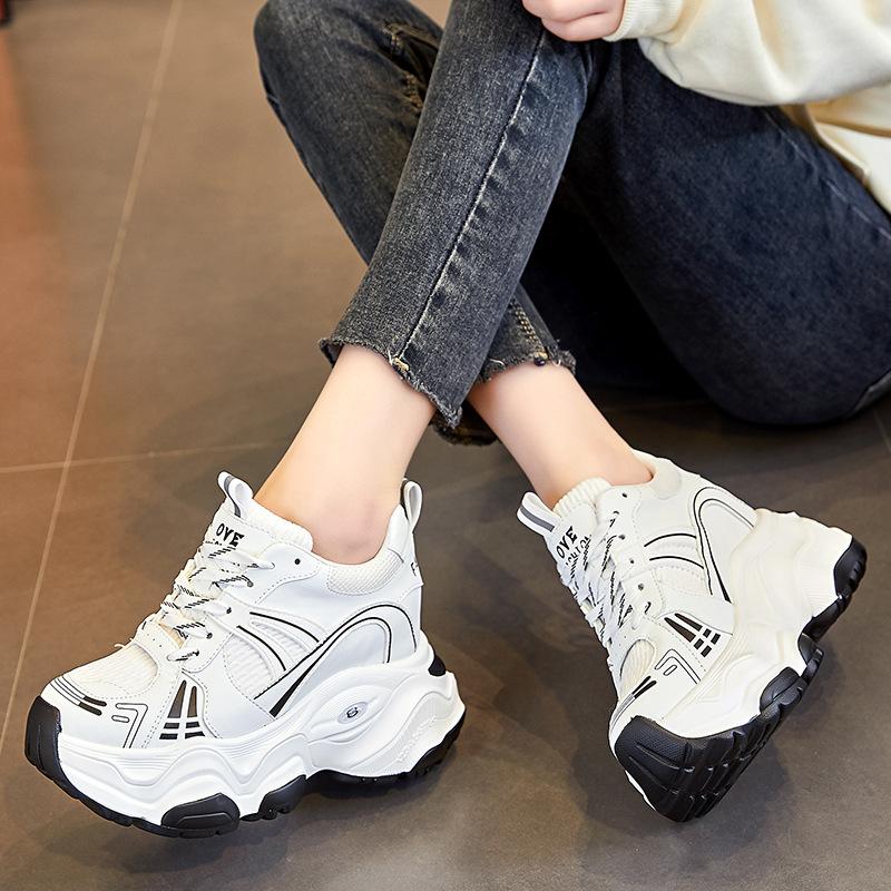 Νέα αναπνέοντα παπούτσια τύπου "dad shoes" με αύξηση ύψους εσωτερικά, πλατφόρμα, πλέγμα, μικρά αθλητικά και παπούτσια ελεύθερου χρόνου Α