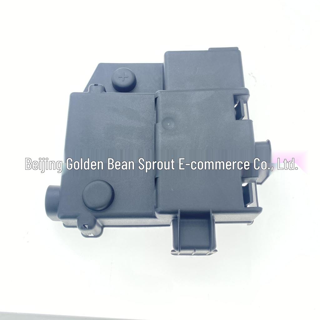 Jeep Compatible Fuse Box and Battery Top Cover